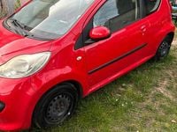 Gebraucht Peugeot 107 68 PS (50 kW) 2008 Rot Kleinwagen