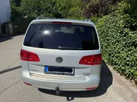 Gebraucht VW Touran Highline 140 PS (102 kW) 2011 Silber Van / Kleinbus