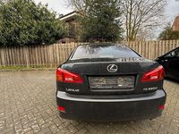 Gebraucht Lexus IS220 177 PS (130 kW) 2006 Blau Limousine
