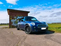 Käytetty Mini Cooper 116 HP (85 kW) 2004 Violetti Viistoperä