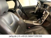 Gebraucht Volvo V60 288 PS (211 kW) 2015 Blau Kombi