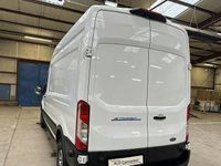 Gebraucht Ford E-Transit Trend 135 kW (184 PS) 2022 Weiß Van
