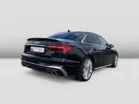 Używany Audi S4 Design 341 KM (250 kW) 2023 Czarny Sedan/Limuzyna