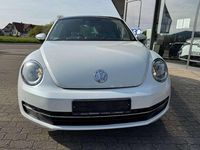 Gebraucht VW Beetle Cup 105 PS (77 kW) 2014 Oryxweiß perlmutteffekt Kleinwagen