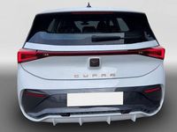 Gebraucht Cupra Born e-Boost 169 kW (231 PS) 2022 Weiß Kleinwagen
