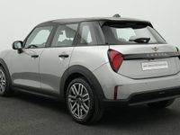 Używany Mini Cooper Classic 114 kW (156 KM) 2025 Srebrny Hatchback