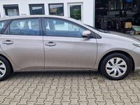 Gebraucht Toyota Auris Cool 99 PS (72 kW) 2016 Grau Limousine