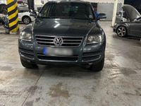 Gebraucht VW Touareg 228 PS (167 kW) 2006 Grau SUV