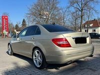 Gebraucht Mercedes C350 Elegance 306 PS (225 kW) 2012 Beige Limousine