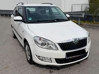 Gebraucht Skoda Fabia 86 PS (63 kW) 2010 Weiß Limousine