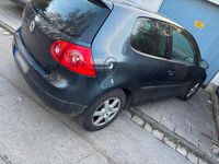Gebraucht VW Golf V 75 PS (55 kW) 2005 Grau Kleinwagen