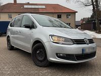 Gebraucht VW Sharan 150 PS (110 kW) 2012 Silber Van / Kleinbus