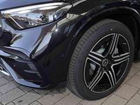 Gebraucht Mercedes GLC220 AMG 197 PS (144 kW) 2025 Metalliclack obsidianschwarz SUV