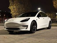 gebraucht Tesla Model 3 SR (2023) Wärmepumpe/Matrix 20“ Performance Felgen