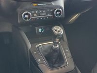 Gebraucht Ford Kuga Titanium 150 PS (110 kW) 2021 Rot SUV