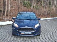 Gebraucht Ford Fiesta Trend 60 PS (44 kW) 2016 Blazerblau Limousine