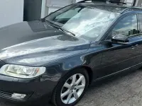 Gebraucht Volvo V70 Summum 181 PS (133 kW) 2016 Grau Kombi
