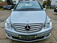 Gebraucht Mercedes B170 116 PS (85 kW) 2006 Silber Van / Kleinbus