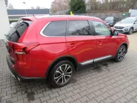 Gebraucht Mitsubishi Outlander 150 PS (110 kW) 2017 Rot SUV