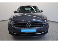 Gebraucht VW Tiguan Active 150 PS (110 kW) 2023 Grau SUV