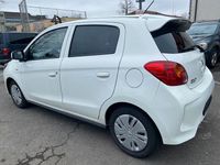 Gebraucht Mitsubishi Space Star Basis 71 PS (52 kW) 2020 Weiß Kleinwagen