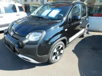 Neu Fiat Panda Cross 65 PS (47 kW) 2026 Schwarz Kleinwagen