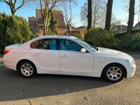 Gebraucht BMW 523 177 PS (130 kW) 2005 Weiß Limousine