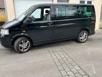 Gebraucht VW Multivan 102 PS (75 kW) 2007 Schwarz Van / Kleinbus