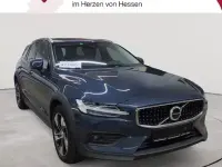 Gebraucht Volvo V60 CC Ultimate 197 PS (144 kW) 2023 Blau Kombi