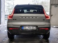 Neu Volvo XC40 Plus 163 PS (119 kW) 2026 Vapour grey SUV