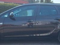 Gebraucht Opel Astra Edition 165 PS (121 kW) 2013 Braun Kombi