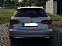 Gebraucht Audi A3 Design 116 PS (85 kW) 2019 Silber Limousine