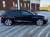 Gebraucht Audi S3 Ambiente 310 PS (228 kW) 2023 Schwarz Limousine