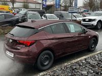 Gebraucht Opel Astra Innovation 125 PS (91 kW) 2018 Rot Limousine