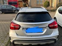 Gebraucht Mercedes GLA250 211 PS (155 kW) 2018 Grau SUV