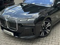 Gebraucht BMW 740 M Sport 299 PS (219 kW) 2025 Schwarz Limousine