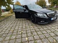 Gebraucht Mercedes E500 Avantgarde 387 PS (284 kW) 2009 Schwarz Limousine