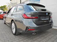 Gebraucht BMW 318 150 PS (110 kW) 2022 Grau Kombi