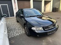 Gebraucht Audi A4 116 PS (85 kW) 2000 Schwarz Limousine