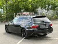 Gebraucht BMW 330 231 PS (169 kW) 2007 Schwarz Kombi