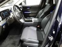 Gebraucht Mercedes C220 Avantgarde 200 PS (147 kW) 2022 Cavansitblau metallic Kombi