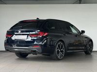 Gebraucht BMW 540 Performance 340 PS (250 kW) 2023 Schwarz carbonschwarz Limousine