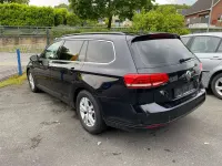 Gebraucht VW Passat Comfortline 150 PS (110 kW) 2016 Deep black perleffekt Kombi