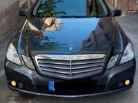 Gebraucht Mercedes E250 204 PS (150 kW) 2010 Grau Limousine