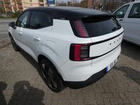 Gebraucht Volvo EX30 Plus 200 kW (272 PS) 2024 Crystal white (weiß) SUV