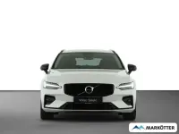Używany Volvo V60 Plus 197 KM (144 kW) 2025 Biały Kombi