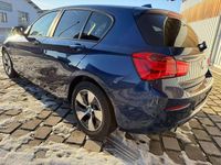 Gebraucht BMW 118 Advantage 136 PS (100 kW) 2018 Blau Kleinwagen