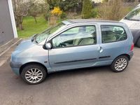 Second-hand Renault Twingo Expression 75 CP (55 kW) 2002 Albastru Hatchback