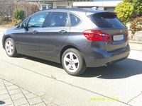Gebraucht BMW 218 Active Tourer 136 PS (100 kW) 2016 Grau Van / Kleinbus