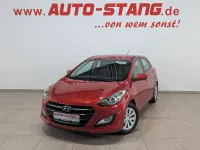 Gebraucht Hyundai i30 Classic 101 PS (74 kW) 2015 Rot Limousine